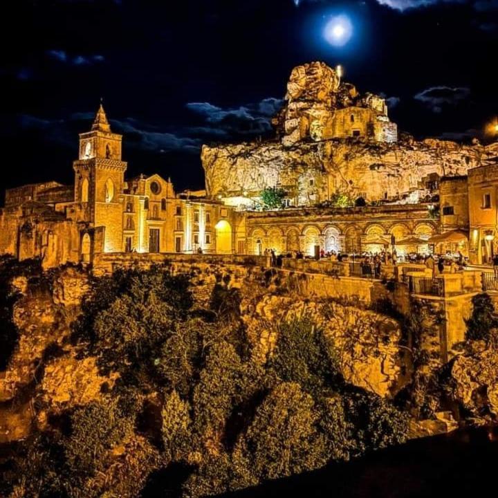 La Casa Di Milu' Villa Matera Exterior photo